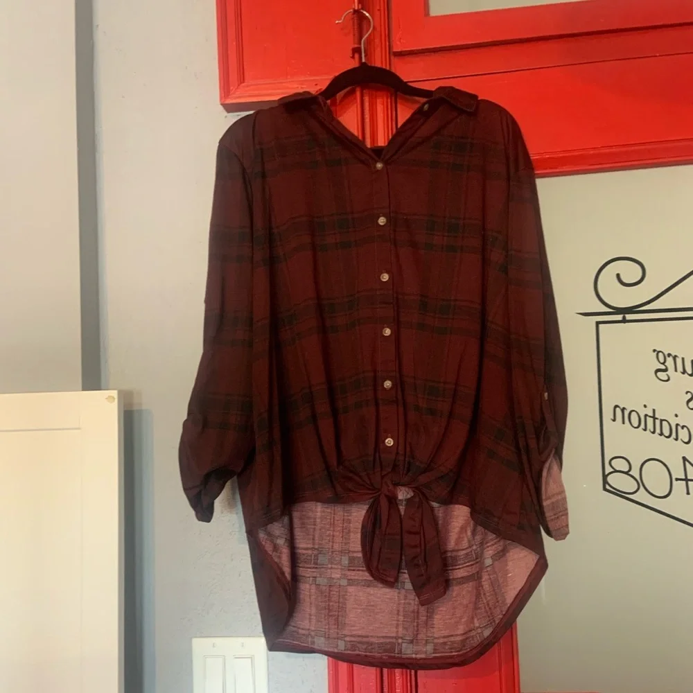 Maroon and Black Plaid Top - Picture 1 of 2